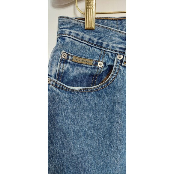 Calvin Klein Women's Size 12 Jeans Bootcut Double Stone Wash Heel Drag - Picture 3 of 13